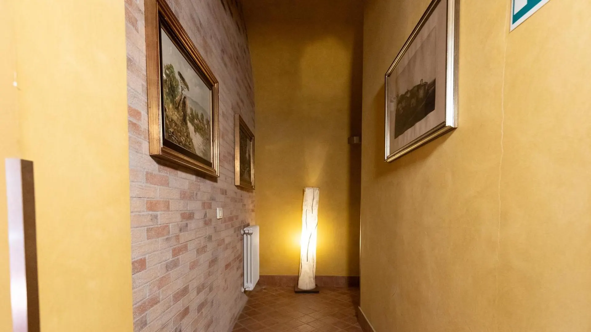 Amenano Apartments Italia